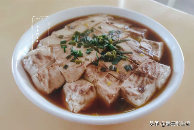辣萝卜蒸日本豆腐，胡萝卜日本豆腐的做法（豆腐这样做真的太好吃了）