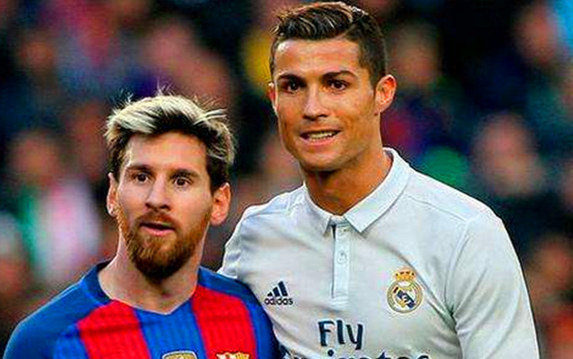 世界十大杰出足球明星是，世界上有名的足球明星（盘点足坛最伟大的十大球星）