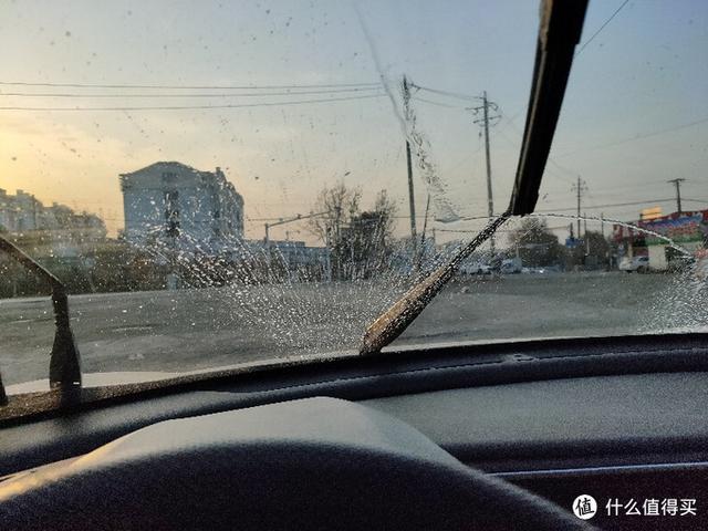 玻璃水的配制方法，玻璃水配方（老司机教你自制防冻玻璃水）