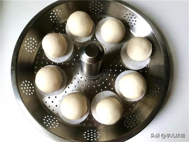 流沙包的馅怎么做，港式流沙包的正宗做法（一开口不停不下来）