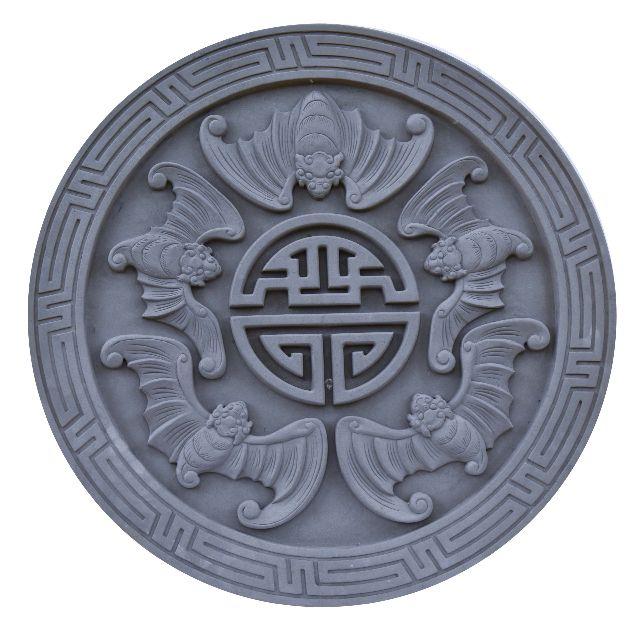 蝙蝠的象征意义四个字，建筑上的蝙蝠象征（吉祥图之“蝙蝠”的寓意和象征）