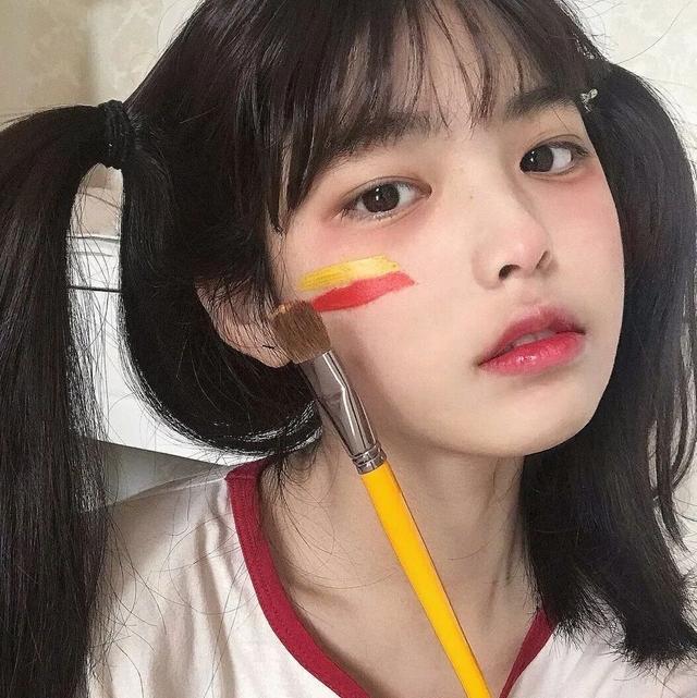 今日份三人闺头.超赞  21.三个人的友谊把握好是甜.把握错了便是苦，微信头像，今日份三人闺头.超赞  21.三个人的友谊把握好是甜.把握错了便是苦（一起来换多人闺蜜头像）