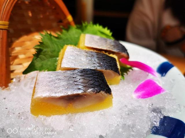 荣耀p30pro，p30pro升级鸿蒙系统（一位面面俱到的艺术生丨模范评测）