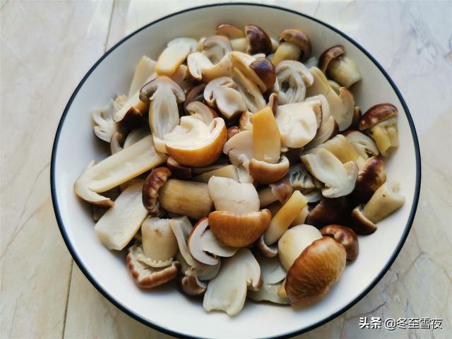 赤松茸怎么吃，清香可口、味道鲜美