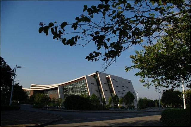 作曲专业院校排名，全国作曲与作曲技术理论专业大学排名2021（全国11大音乐学院及王牌专业解读）