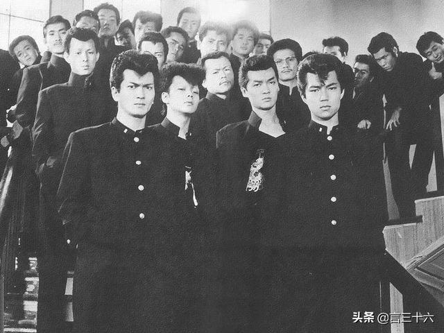 社会摇教程八步，社会摇八步教程（中国精神小伙VS日本暴走族）