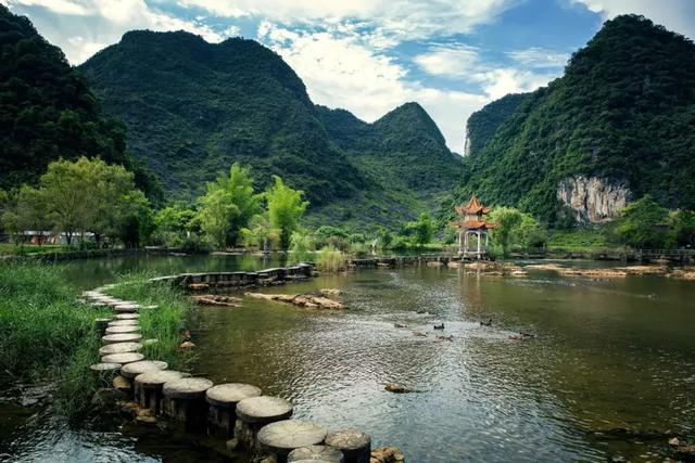 万峰伊甸园,万峰伊甸园信箱mp3关于颐和园(广西这条最美边境公路) 万峰伊甸园,万峰伊甸园信箱mp3关于颐和园(广西这条最美边境公路)