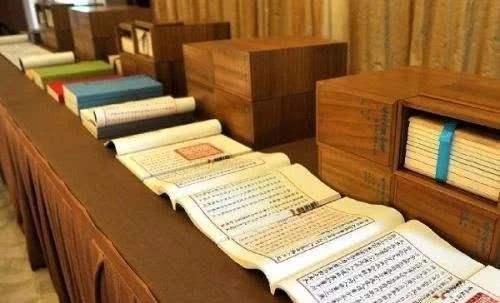 四书指的是什么书，四书五经是指什么（一定要知道十三经及四书的来历）