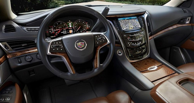 恋爱先生乔伊林漂亮女孩，隐形富豪曝150万豪华座驾