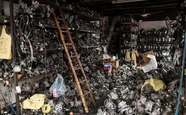 gtr大概多少钱一辆，gtr多少钱（这里GTR只需30万港币）