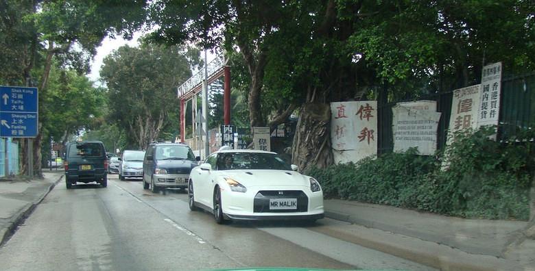 gtr大概多少钱一辆，gtr多少钱（这里GTR只需30万港币）