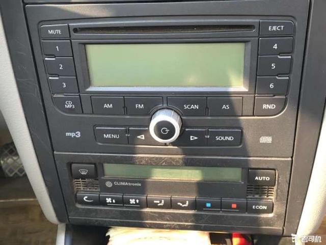 老款大众宝来质量怎么样，大众宝来的质量值得信赖吗？它有哪些小毛病和优点