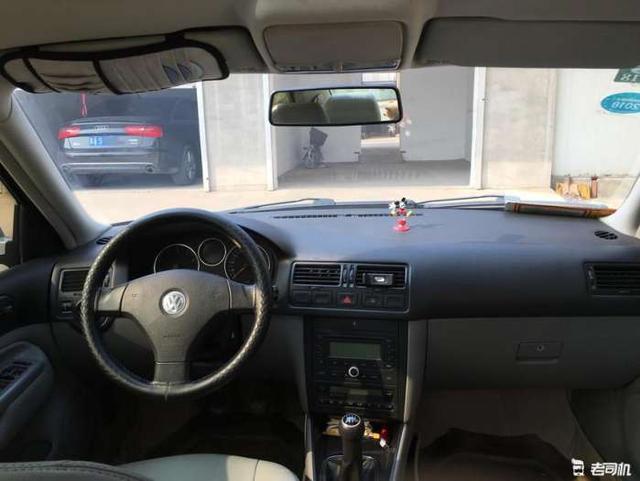 老款大众宝来质量怎么样，大众宝来的质量值得信赖吗？它有哪些小毛病和优点