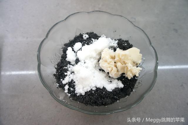 猪油芝麻馅芯怎么做，猪油芝麻馅的制作方法（只做最爱吃的黑芝麻馅儿）