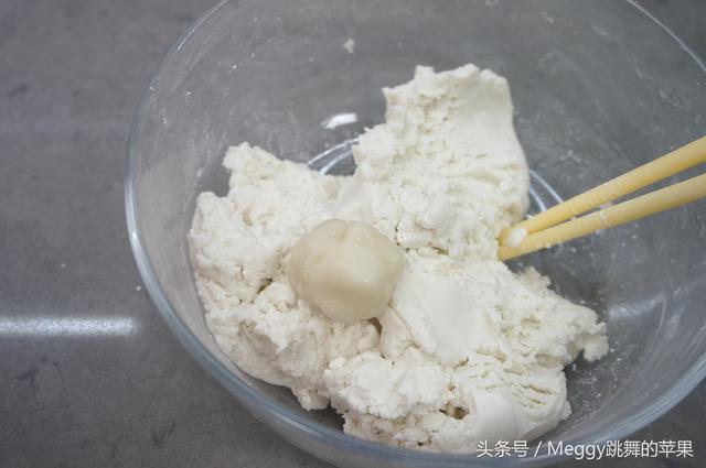 猪油芝麻馅芯怎么做，猪油芝麻馅的制作方法（只做最爱吃的黑芝麻馅儿）