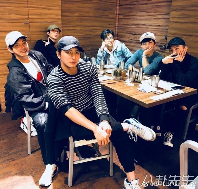 棒棒堂小杰，棒棒堂小杰感冒（棒棒堂重聚引“回忆杀”）