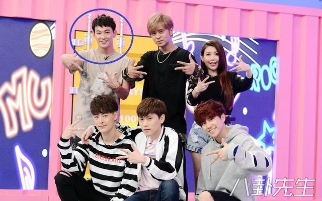 棒棒堂小杰，棒棒堂小杰感冒（棒棒堂重聚引“回忆杀”）