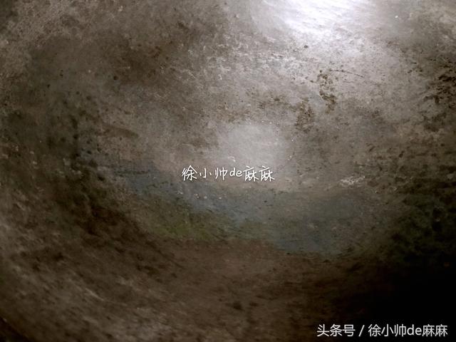 平包菜怎么做好吃，包菜怎么做好吃法大全（ 用一碗酱汁烧出的手撕包菜）