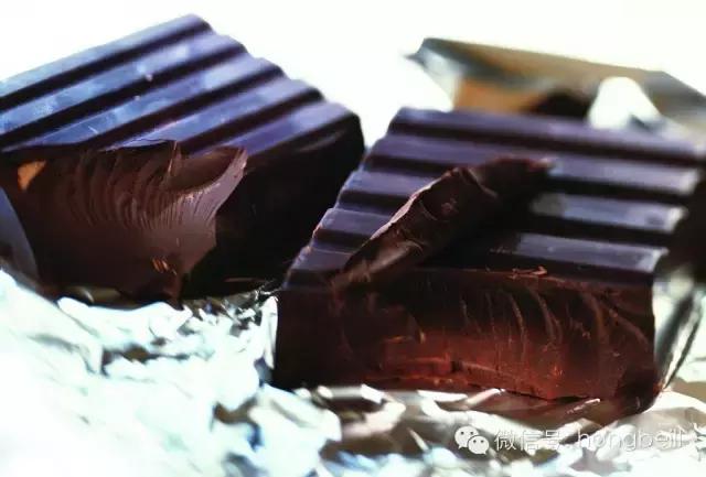 巧克力里面有虫子吗，10种最吓人的糖（你吃到的巧克力里有8条虫子腿）