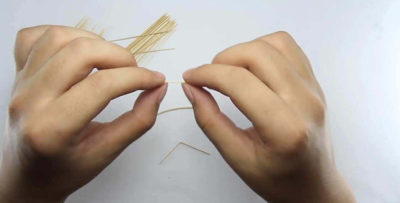 用牙签做的手工(牙签手工制作简单又漂亮)