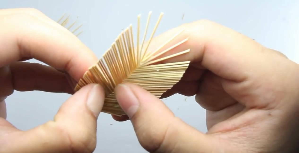 用牙签做的手工(牙签手工制作简单又漂亮)