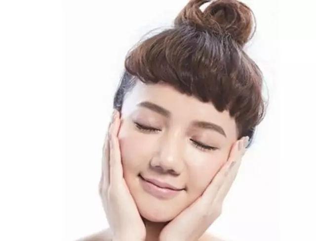 为什么晚上是颜值巅峰，女生颜值逆袭在几岁（一天中的“颜值巅峰”时刻是什么时候呢）