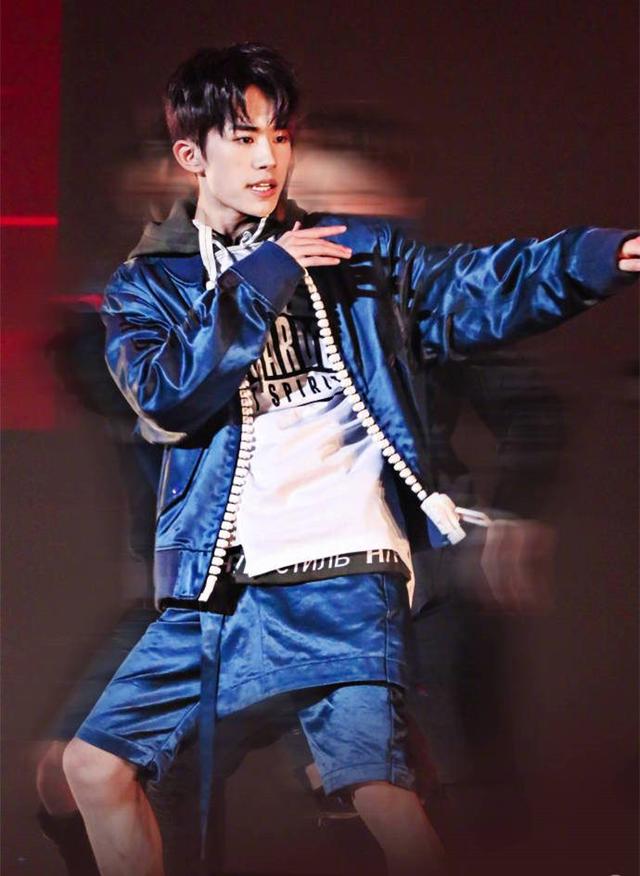 这就是街舞——易烊千玺帅气图片，易烊千玺这就是街舞1图片（易烊千玺14张高颜值街舞帅照）