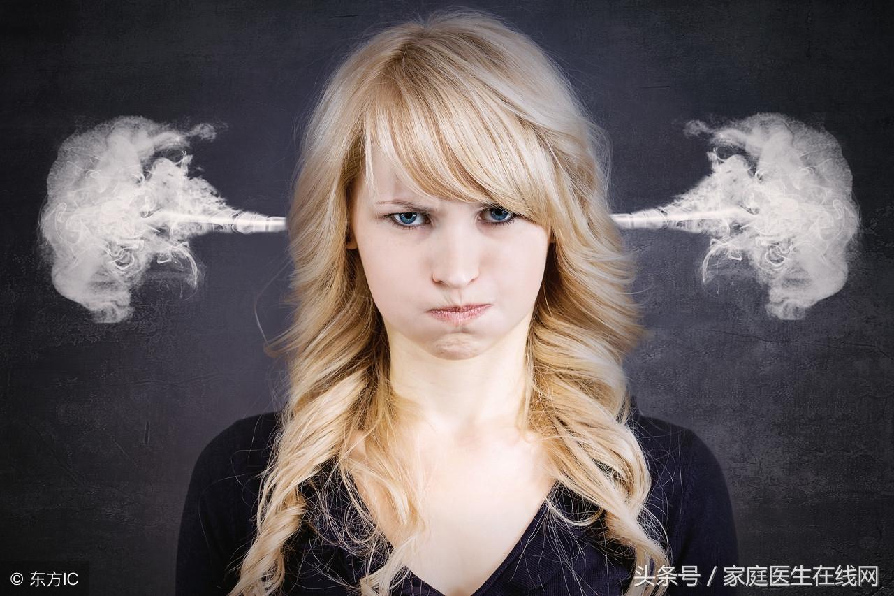 如何控制自己的情绪（心理医生：4个方法助你掌控情绪）