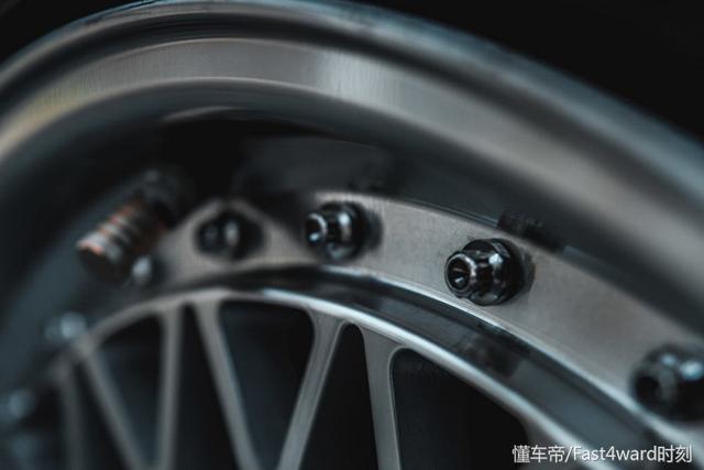 09款马自达3两厢，新款马自达3有两厢吗（午后咖啡！经典马自达3两厢）