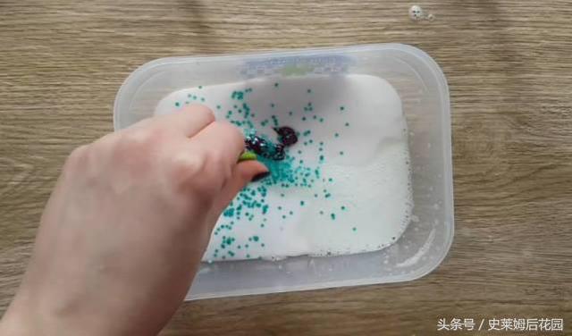手工diy史莱姆用白胶，适合初学者的珠子泥史莱姆制作方法