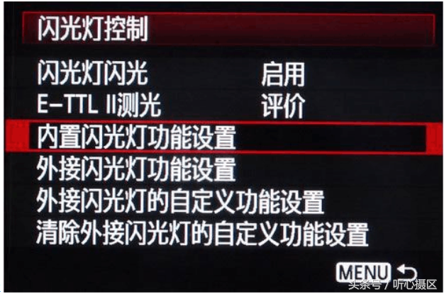 闪光灯怎么开，闪光灯怎么开苹果手机13（5分钟学会离机引闪的单双灯补光摄影技巧）