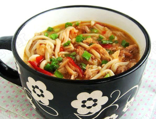 金针菇的吃法，超好吃的10种金针菇做法（金针菇的吃法做法大全集炒金针菇）