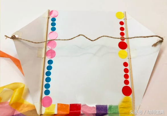 制作风筝的步骤，风筝制作方法图解简单（十分钟DIY创意风筝做起来）