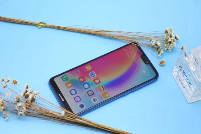 华为nove3e，华为nova（HUAWEI）