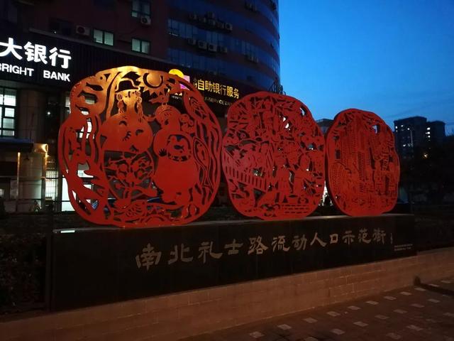华为nove3e，华为nova（HUAWEI）