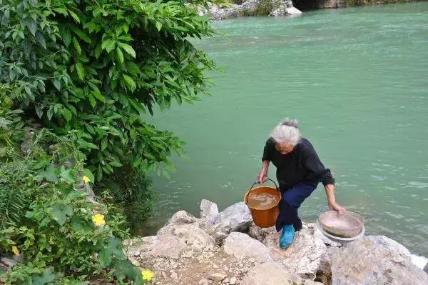 去巴马养生什么季节好玩(什么季节去巴马最好)