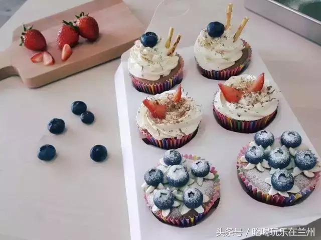 兰州有哪些适合情侣好玩的景区，给你介绍一下兰州市里这几个好玩的地方（其实你还可以带着她去这些地方）