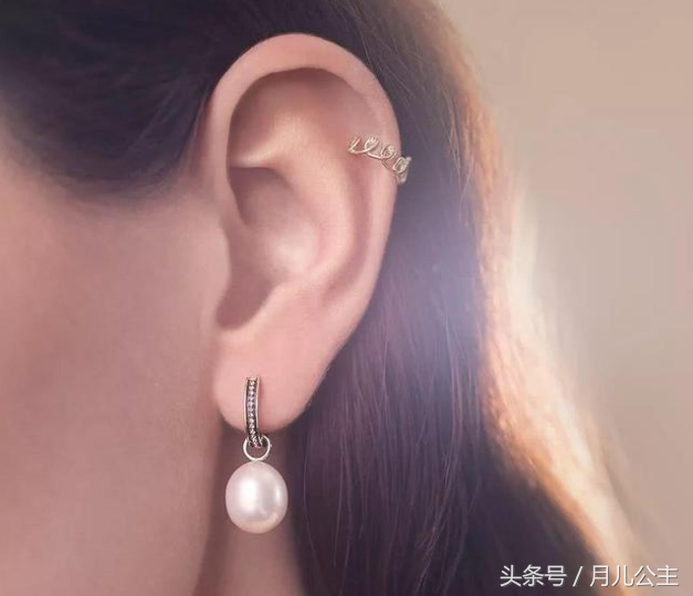手打耳洞好还是枪打好，打耳洞枪打好还是手打好（法国打耳洞及保养攻略）