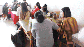 求玉溪哪里呢鳝鱼米线最好吃，玉溪风味鳝鱼（清晨排队1小时不一定吃得着）