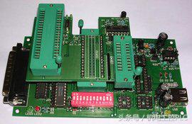 单片机控制什么 单片机的基本结构与特点