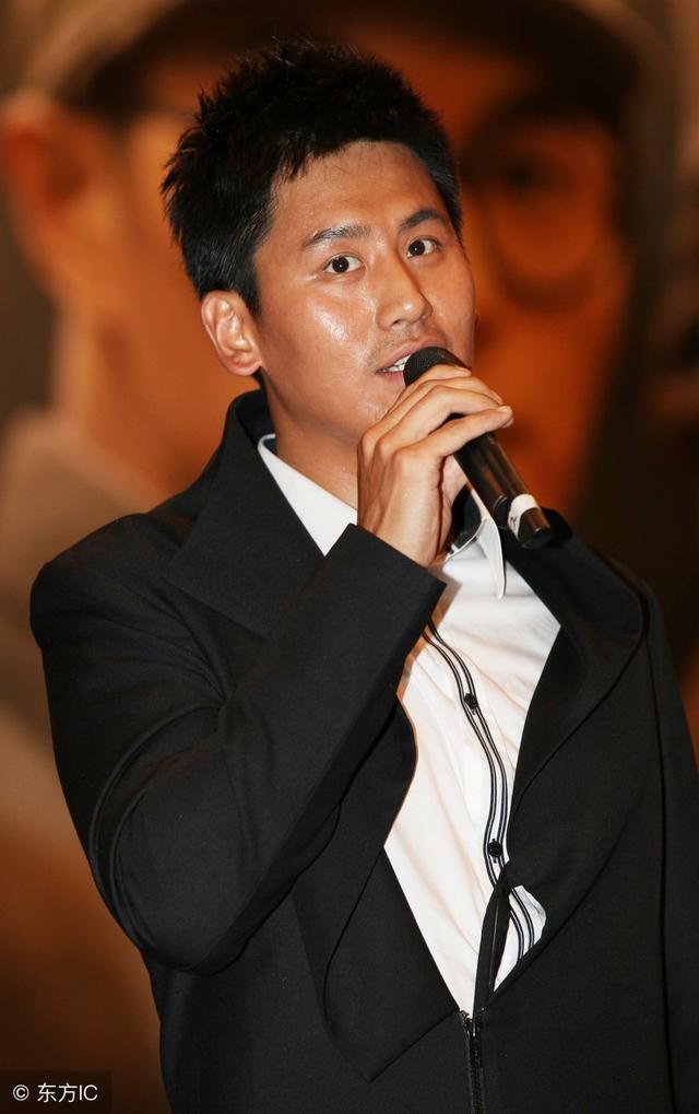 中国大陆男演员、音乐人、歌手:于晓光