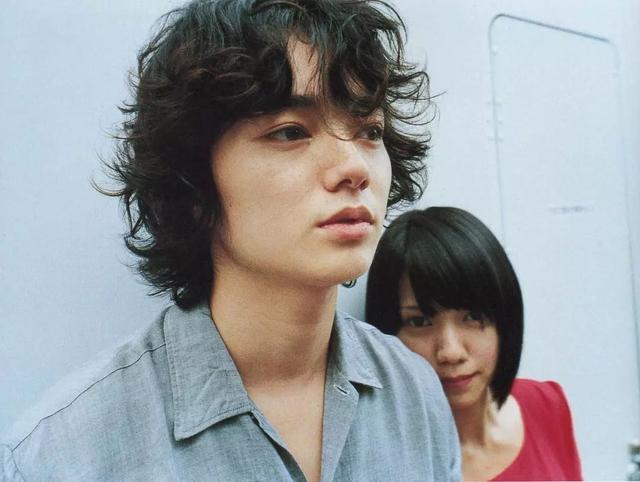 乒乓菊地栽方法，乒乓菊地栽如何过冬（特立独行与文艺，说的是这款车）