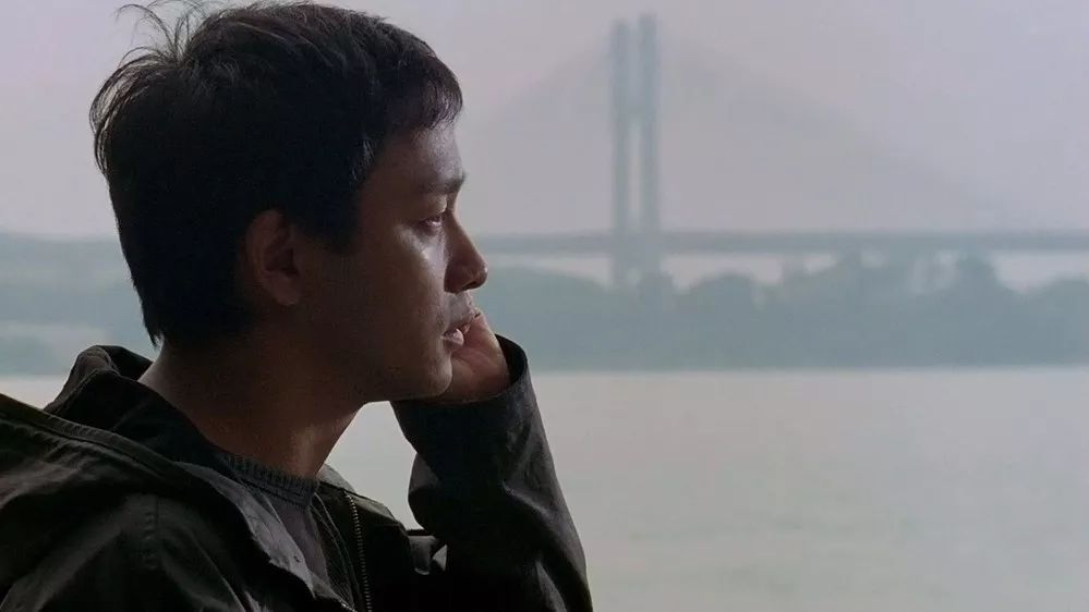 《枪王》张国荣突破演技极限之作,一个人挑战整个香港警队