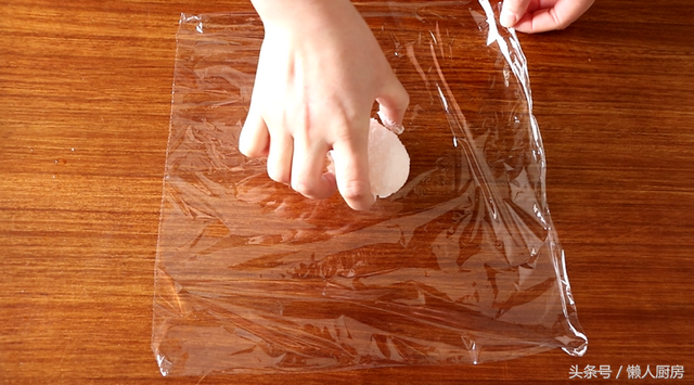 腌制咸鸭蛋的方法，怎么腌咸鸭蛋的方法（手把手教你在家腌制咸鸭蛋）