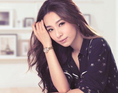 周杰伦历任绯闻女友,伦历个个都是任绯肤白貌美大长腿