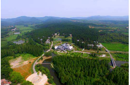 鄂是哪个省的简称，鄂是哪里的简称（因一座山而得名）