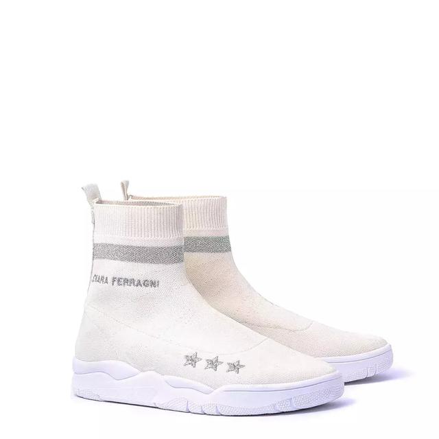 guccy和gucci的区别是什么，gucci跟gucgi的区别（最美的30双都在这里）