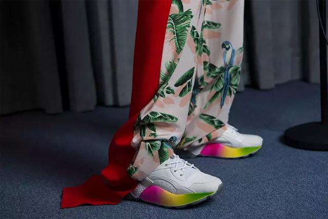 guccy和gucci的区别是什么，gucci跟gucgi的区别（最美的30双都在这里）