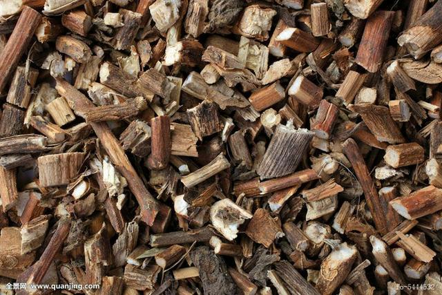 藿香叶的功效与作用，药用价值（农村有一种植物比香水还香）