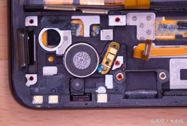 OPPO R15手机屏幕拆机详细图解，oppo官网（2分钟看透OPPO新机）
